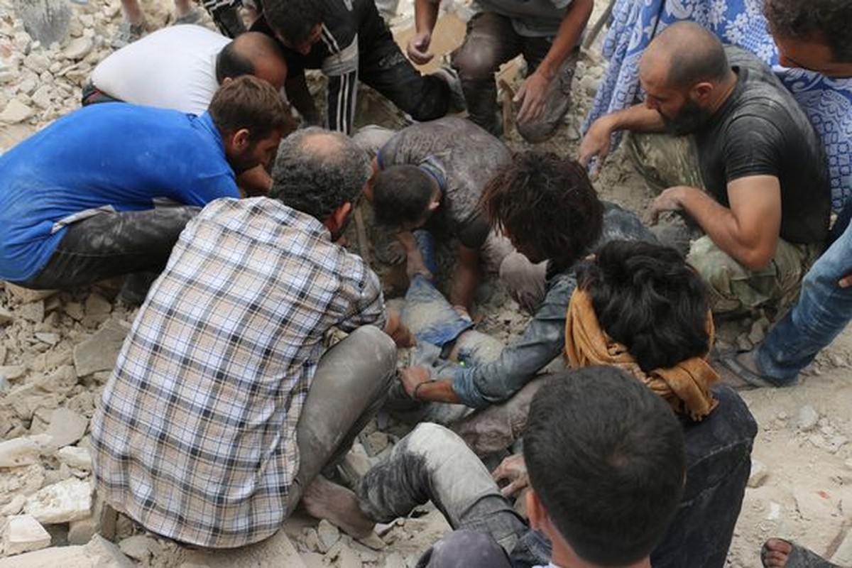 Xot xa so phan tre em Syria trong bom roi dan lac